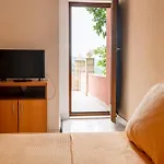Nikola Apartament *