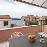 Apartament Nikola
