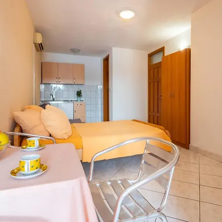 Apartament Nikola