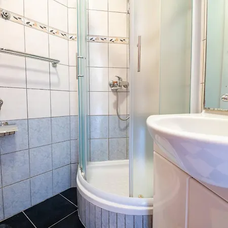 Nikola Apartament *